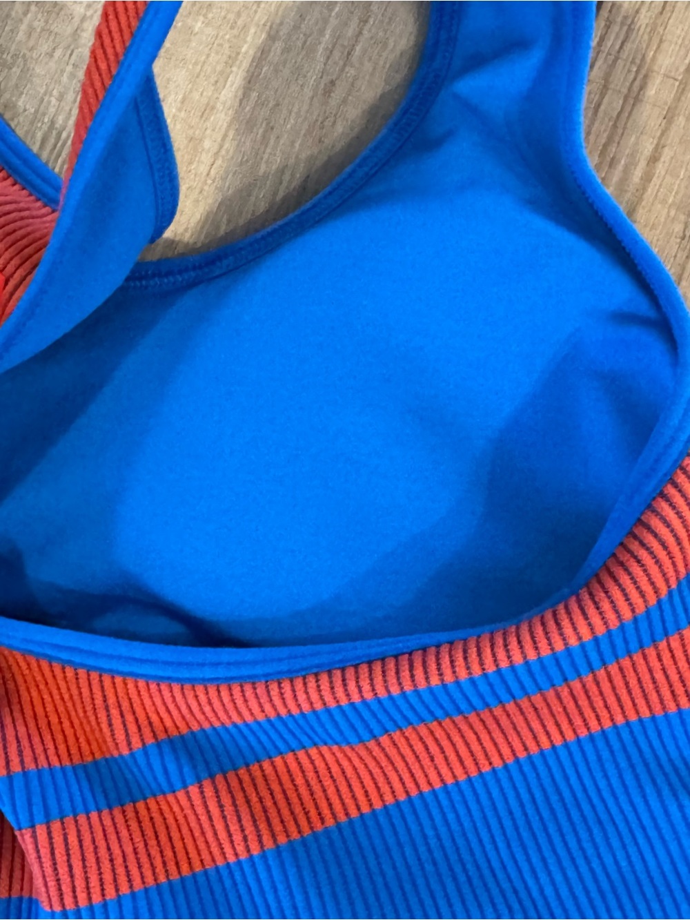 Wilson Seamless Ribbed Racerback Sports Bra Tank Top Blue Orange Size M NWOT - Picture 5 of 7